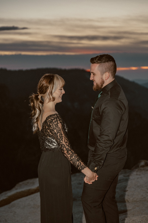 Yosemite Elopement bride and groom at Taft Point flash photos